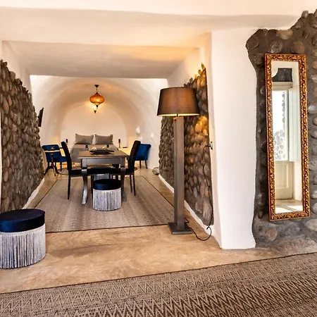 Apartment Black Bay Caves *